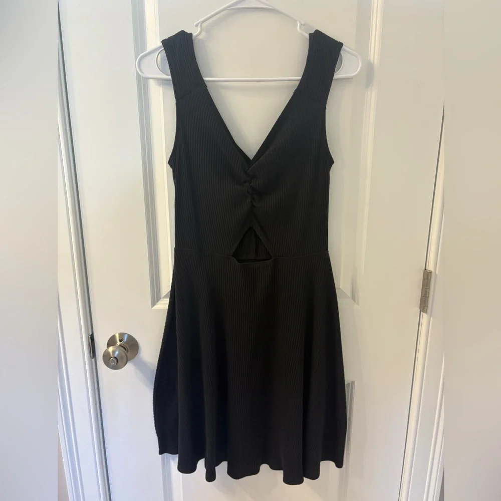 Bundle of Dresses - Picture 7 of 7